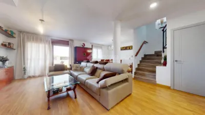 Townhouse in El Casar photo 5
