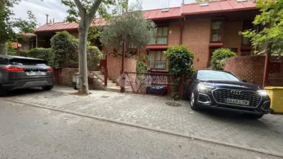 Casa pareada en Alameda de Osuna photo 26