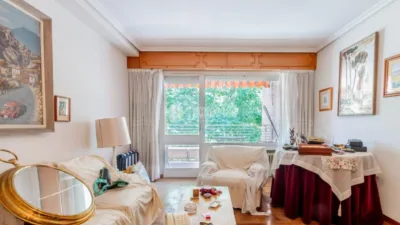 Apartment in Alameda de Osuna photo 18