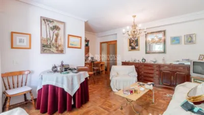 Apartment in Alameda de Osuna photo 11