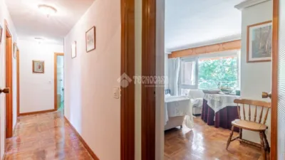 Apartment in Alameda de Osuna photo 16