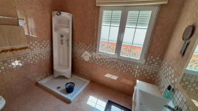Casa adosada en venta en Calzada de Calatrava, Calzada de Calatrava de 140.000 €