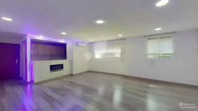 Apartment in Badia del Vallès photo 3