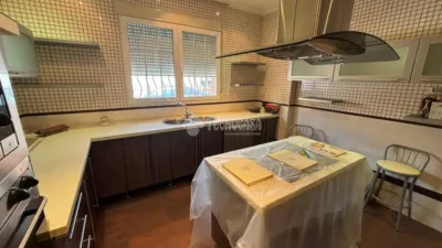 Casa adosada en venta en Calzada de Calatrava, Calzada de Calatrava de 140.000 €