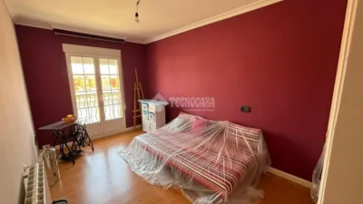 Casa adosada en venta en Calzada de Calatrava, Calzada de Calatrava de 140.000 €