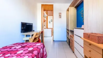 Terraced house on Carrer de les Corts Catalanes photo 13