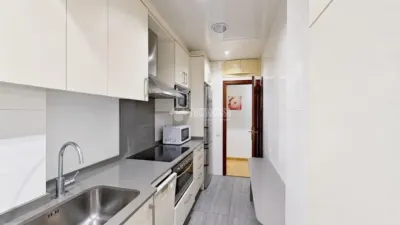 Flat in El Camp de l'Arpa del Clot photo 18