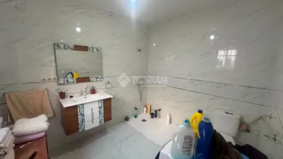 Terraced house in Mengíbar photo 9