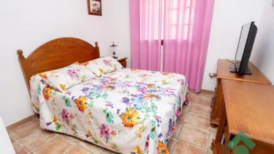 Single-family home in El Pelayo-Parques Naturales photo 15