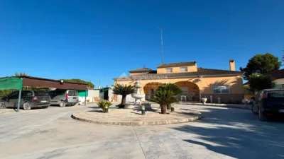 Rustic house on Monjas Street photo 2