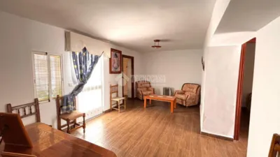 Single-family home on Calle Mari Tere photo 3