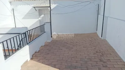 Single-family home on Mogrollos Street photo 36