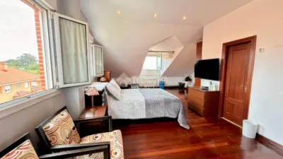 Semi-detached house on Calle de Román Rivas photo 6