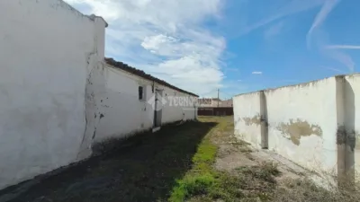 Detached house in Villaverde de Medina photo 32