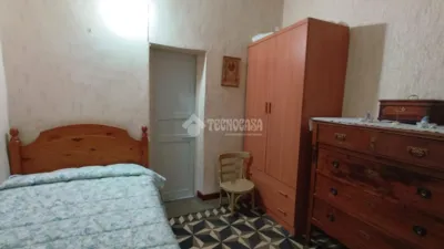 Detached house in Villaverde de Medina photo 11