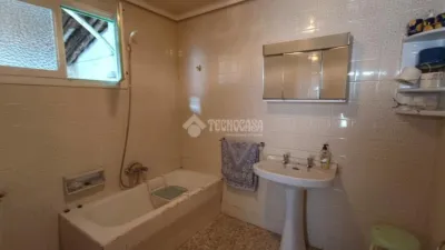 Detached house in Villaverde de Medina photo 18