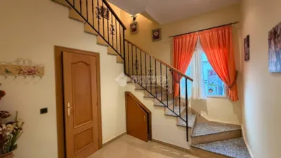 Semi-detached house in Jabalquinto photo 4
