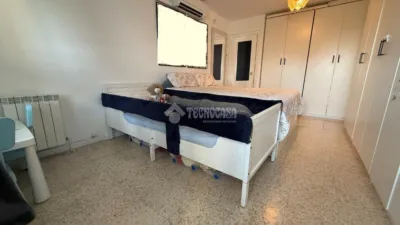 Apartment in Orcasitas photo 2