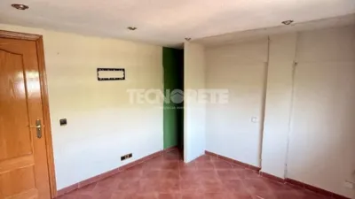 Flat in Moscardó photo 6
