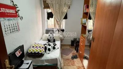 Apartment in Nuevo Parque-Los Rosales-Heavy Traffic photo 6