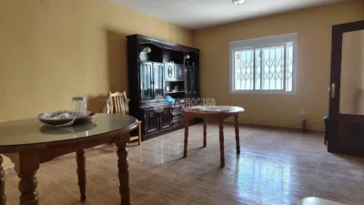 Terraced House in La Carolina photo 3