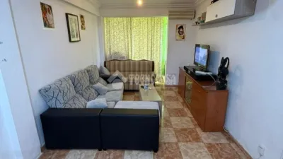 Apartment in Nuevo Parque-Los Rosales-Heavy Traffic photo 17