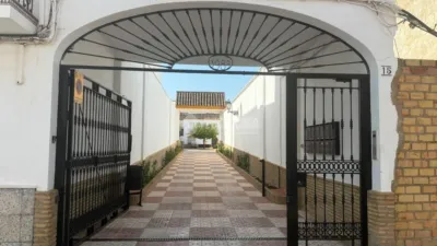 Terraced house on Calle de los Leones photo 30