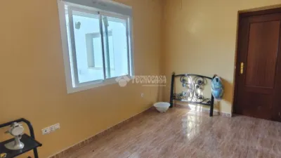 Terraced House in La Carolina photo 20