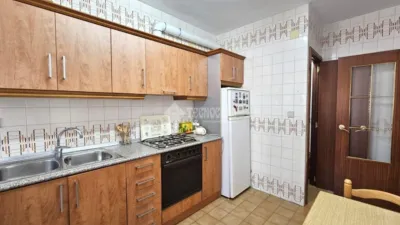 Flat in La Milagrosa-La Estrella-San Antón photo 10