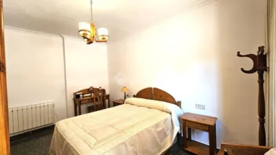 Flat in La Milagrosa-La Estrella-San Antón photo 22
