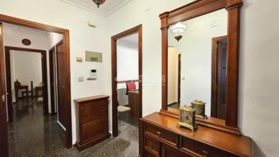 Flat in La Milagrosa-La Estrella-San Antón photo 33