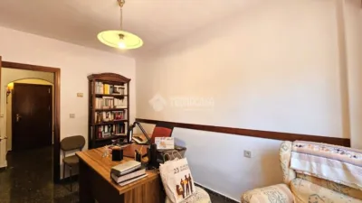 Flat in La Milagrosa-La Estrella-San Antón photo 15