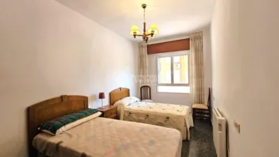 Flat in La Milagrosa-La Estrella-San Antón photo 24