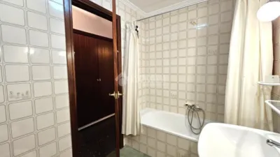 Flat in La Milagrosa-La Estrella-San Antón photo 27