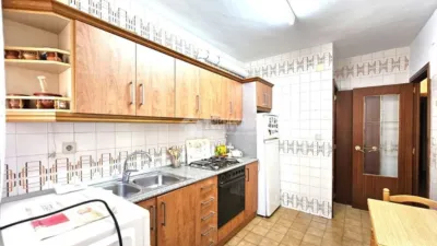 Flat in La Milagrosa-La Estrella-San Antón photo 11