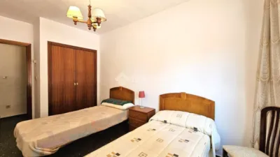 Flat in La Milagrosa-La Estrella-San Antón photo 25