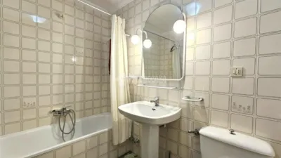 Flat in La Milagrosa-La Estrella-San Antón photo 29