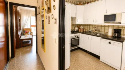 Apartment in Campanar photo 16