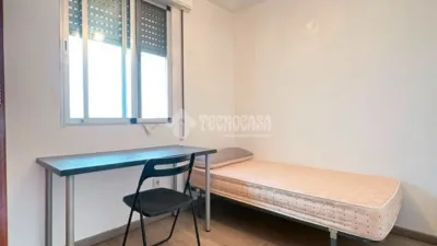 Flat in Juan de la Cierva photo 12
