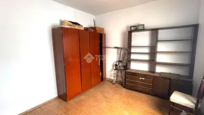 Semi-detached house on Prior Requena Street photo 11