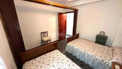 Semi-detached house on Pintor Zabaleta Street photo 10