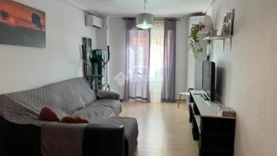 Apartment in Centre photo 7