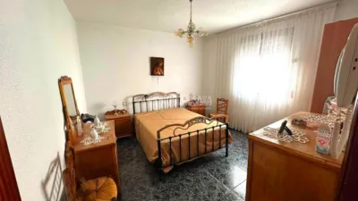 Semi-detached house on Pintor Zabaleta Street photo 15