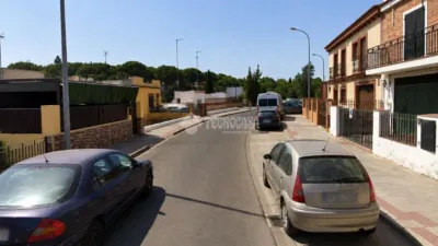 Semi-detached house in Oromana photo 4