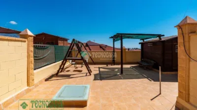 Terraced house in Barrio Plaza de la Luz photo 16