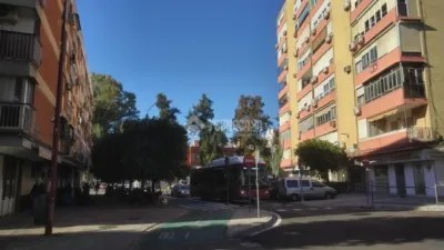 Apartment in the Ronda de Triana-Cartuja Area photo 2