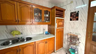 Semi-detached house on Prior Requena Street photo 6