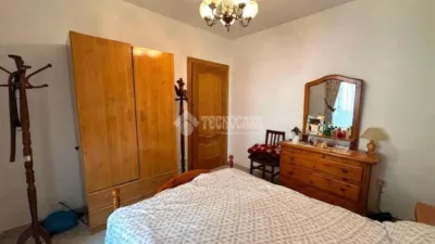 Semi-detached house on Prior Requena Street photo 19