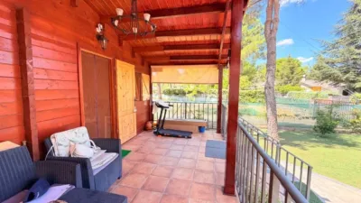 Single-family home on Calle de Soria photo 16