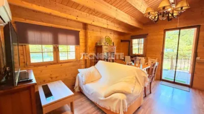 Single-family home on Calle de Soria photo 5